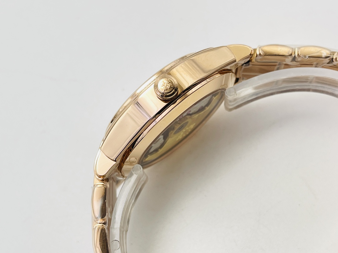 Patek Philippe Twenty~4 7300/1200R-011 Replica Diamond Bezel Side Detail