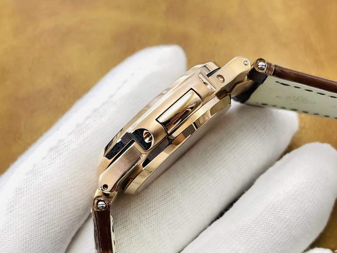 Patek Philippe Nautilus 5724R-001 Replica Luxury Diamond Bezel Watch With Black Dial Side View 1