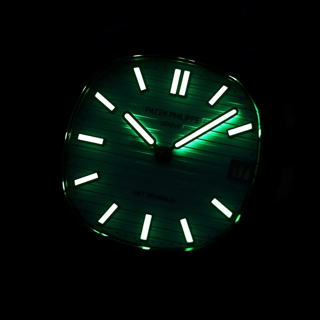 Super Clone Patek Philippe Nautilus 5711 Replica Tiffany Blue Dial Black Ceramic Case Luxury Watch Luminous Dial View