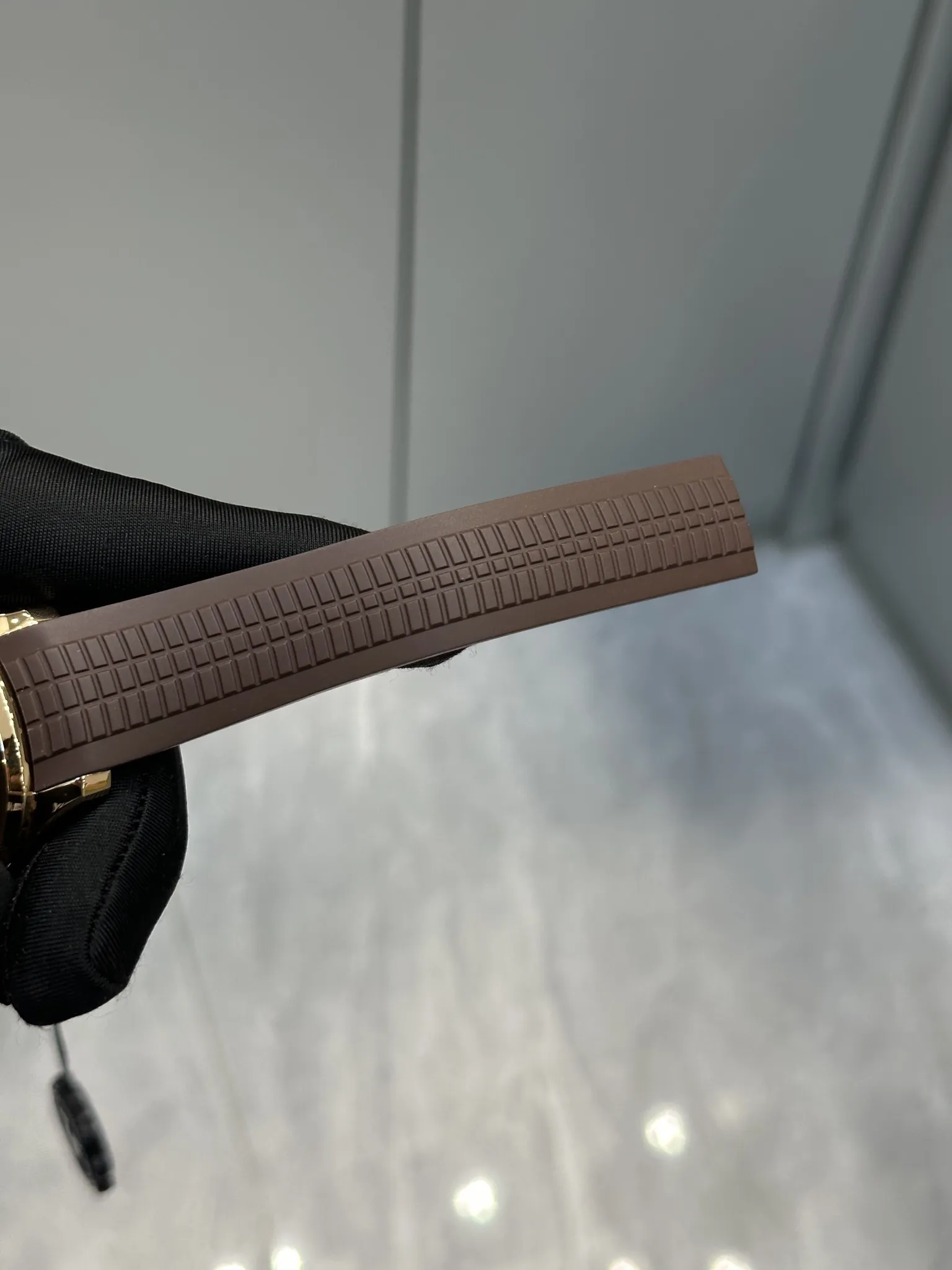 Luxury Super Clone Patek Philippe Aquanaut 5164R-001 Replica Brown Gradient Dial Travel Time 40.8mm Watch Strap 1