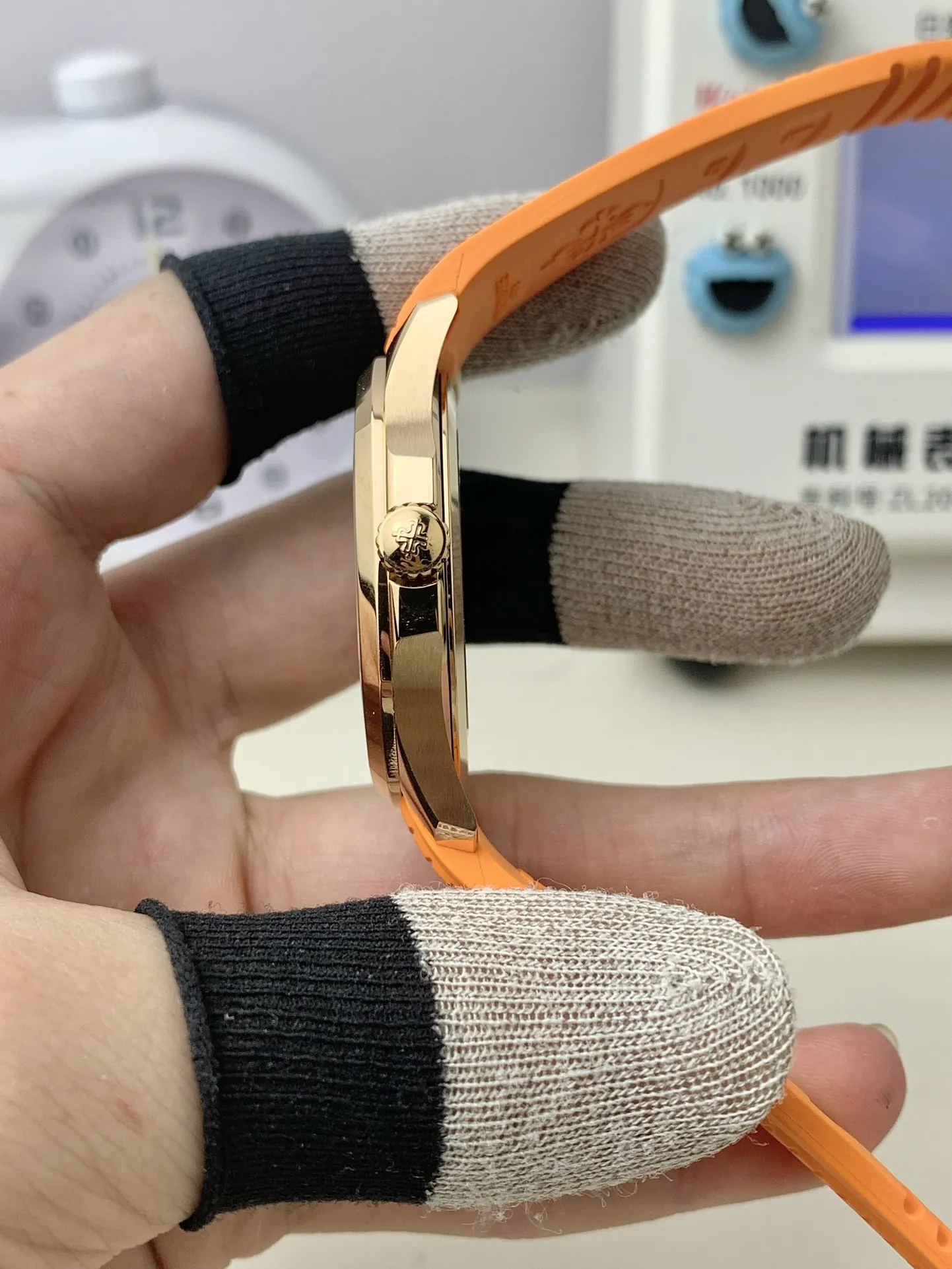 3K Factory Patek Philippe Aquanaut 5167R-001 Replica 40mm Brown Gradient Dial Orange Rubber Strap Super Clone Watch Side View