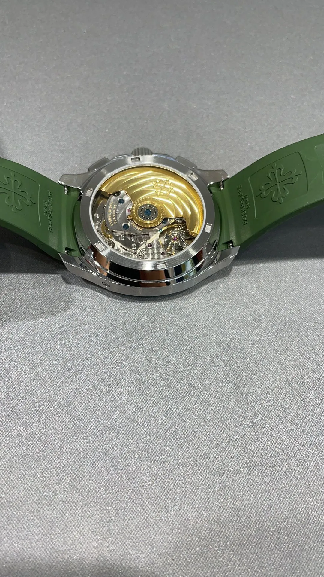Super Clone Patek Philippe Aquanaut 5968G-010 Replica Khaki Green Dial 42.2mm Watch with Green Rubber Strap Case Back