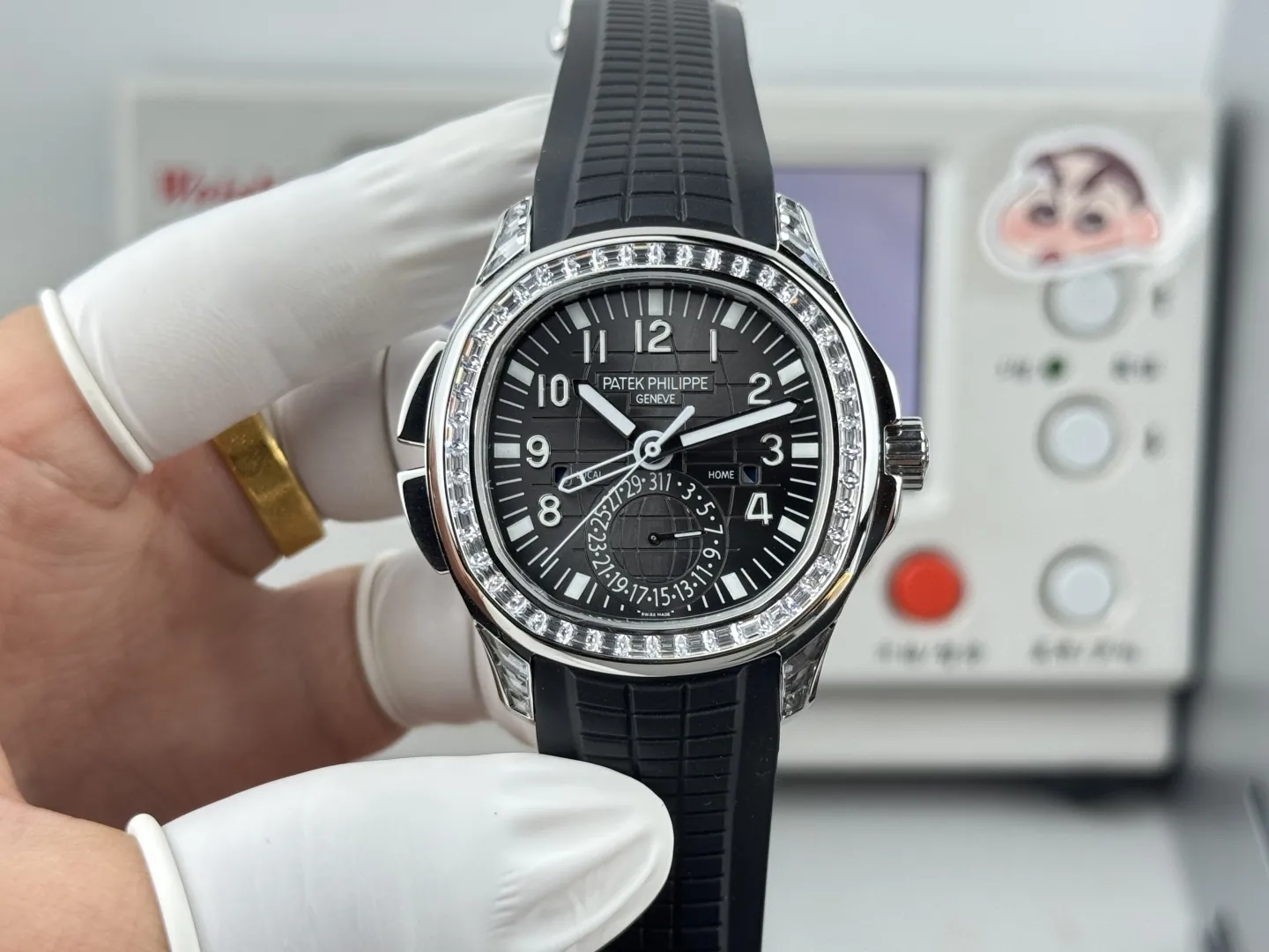 1:1 Clone Patek Philippe Aquanaut 5164A Replica Black Embossed Dial Diamond Bezel Dual Time Men’s Watch Front View