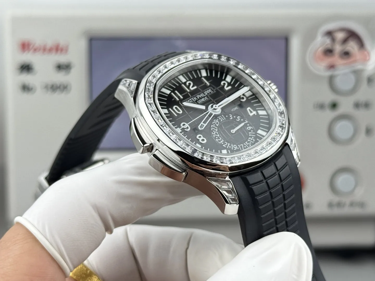 1:1 Clone Patek Philippe Aquanaut 5164A Replica Black Embossed Dial Diamond Bezel Dual Time Men’s Watch Side View 1