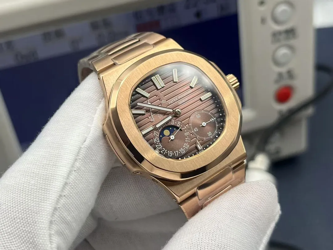 Super Clone Luxury Patek Philippe Nautilus 5712/1R-001 Replica  Chocolate Brown Gradient Dial 40mm Watch Side view of dial 3