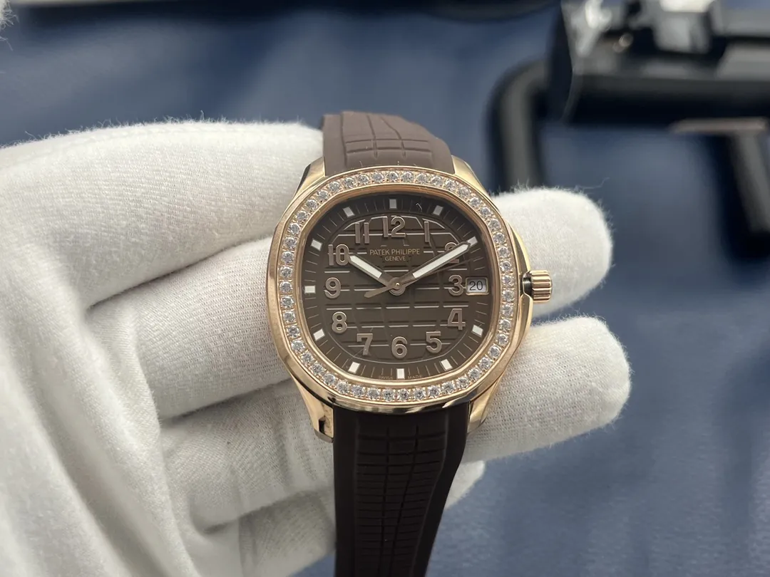 Super Clone Patek Philippe Aquanaut Luce 5268/200R-010 Replica Brown Dial Diamond-Set Bezel Luxury Watch Front view