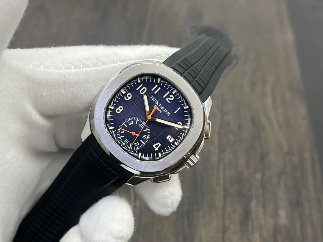Luxury Patek Philippe Aquanaut 5968A Replica Blue Black Gradient Dial Orange Accents Black Rubber Strap 42.2mm Men's Watch Side View Of Dial 2