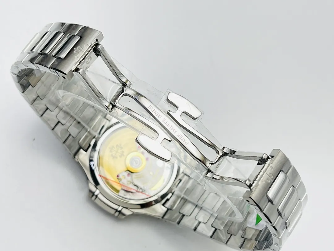 Super Clone Patek Philippe Nautilus 7118/1A-001 Replica Blue Wave Dial 35.2mm 904L Stainless Steel Case Ladies Luxury Watch Clasp