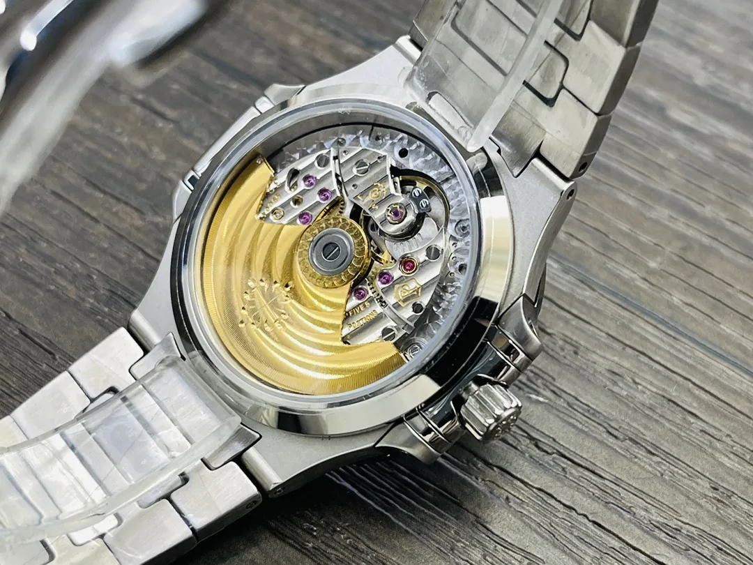 Super Clone Luxury Patek Philippe Nautilus 5811/1G-001 Replica Blue Gradient Horizontal Dial Diamond Bezel Men's Watch Case Back