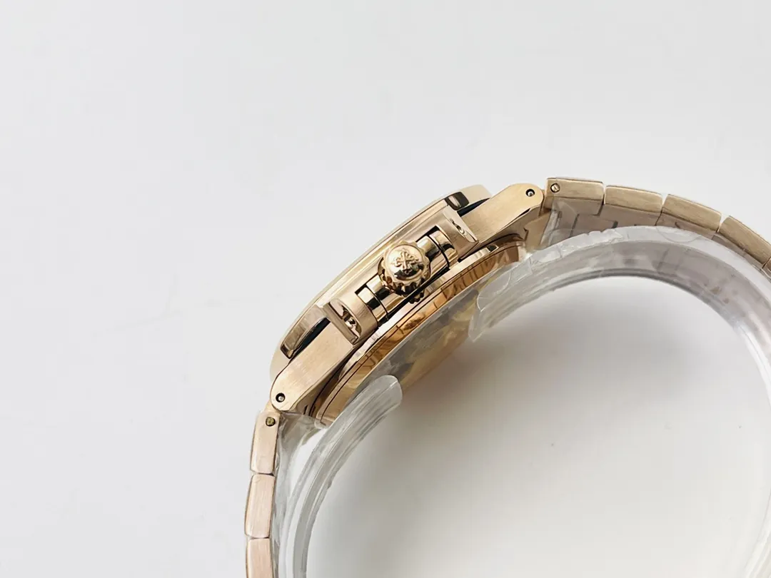 Replica Patek Philippe Nautilus 7118/1R-001 Super Clone Silvery Opaline Wave Dial Rose Gold Tone Bracelet 35.2mm Ladies Watch Side View 2