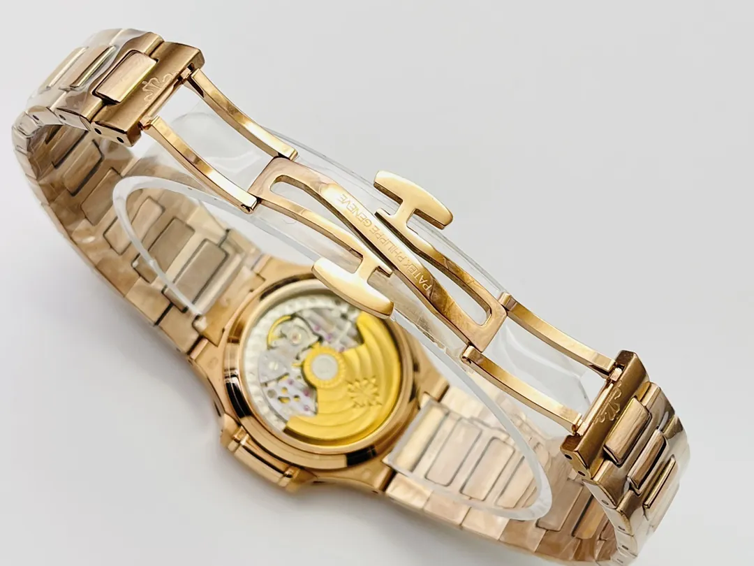 Replica Patek Philippe Nautilus 7118/1R-001 Super Clone Silvery Opaline Wave Dial Rose Gold Tone Bracelet 35.2mm Ladies Watch Clasp 