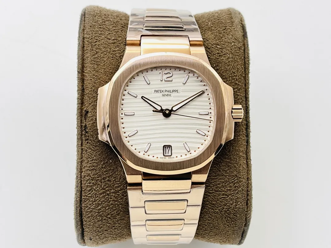 Replica Patek Philippe Nautilus 7118/1R-001 Super Clone Silvery Opaline Wave Dial Rose Gold Tone Bracelet 35.2mm Ladies Watch Front View
