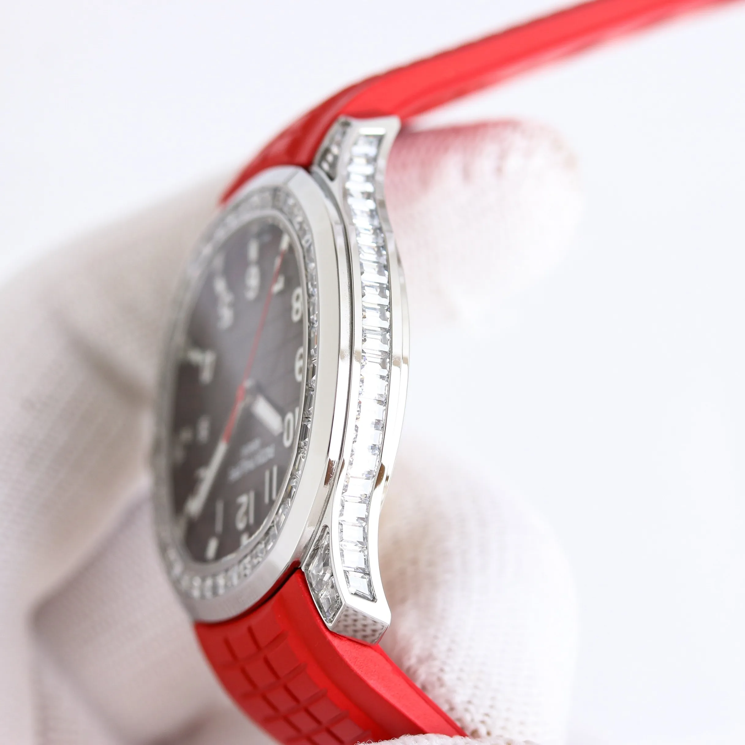 AIM Super Clone Patek Philippe Aquanaut 5167 Replica Grey Gradient Dial Watch with Diamond Bezel and Red Rubber Strap Side View 1
